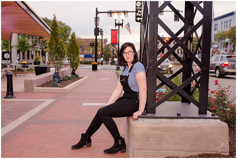 fall-downtown-wooster-senior-portrait-session