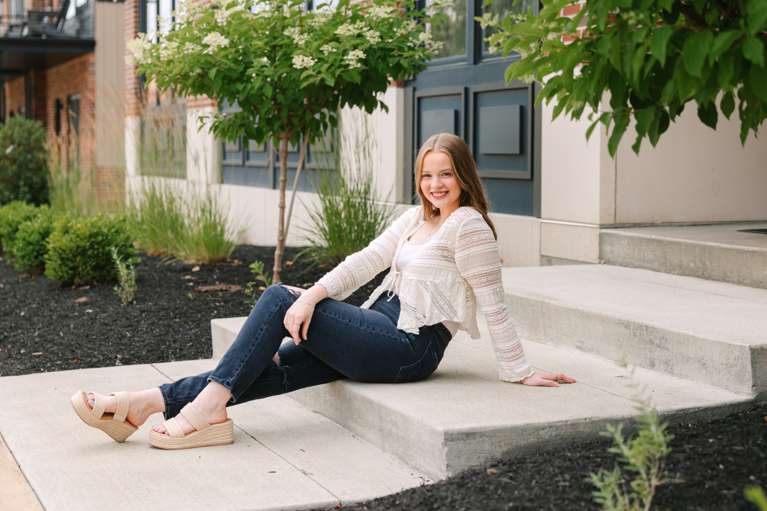 senior girl photos downtown wooster ohio