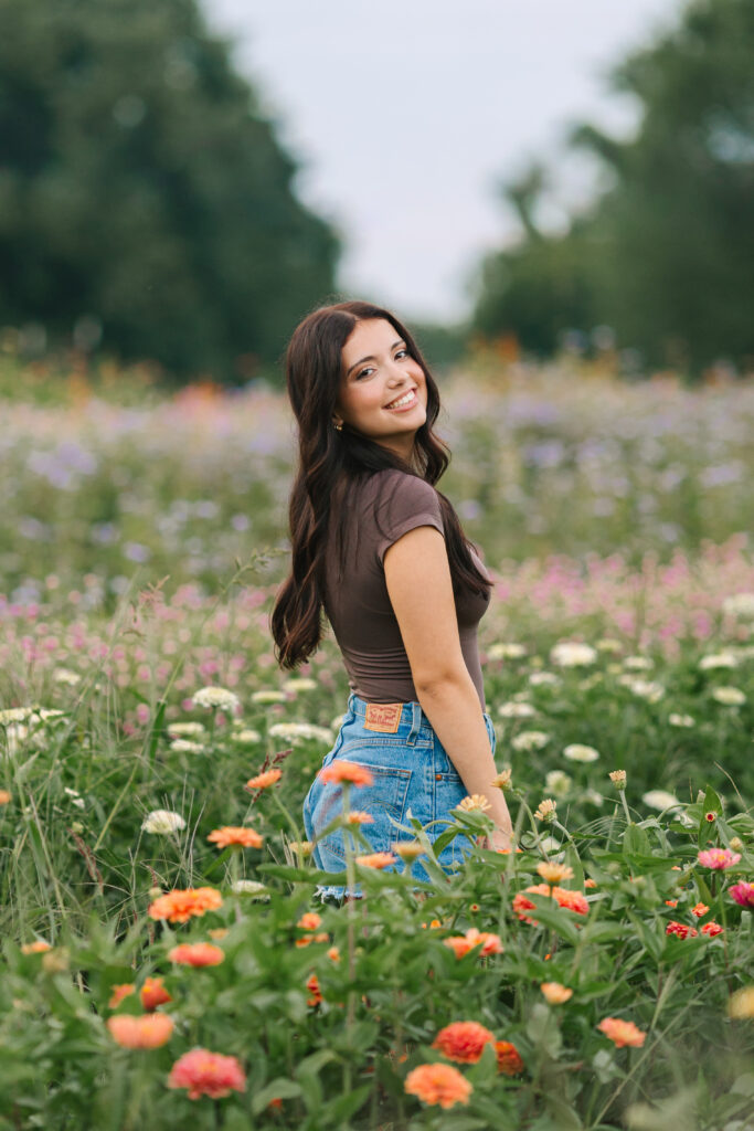 senior girl summer flower field photos in Northeast Ohio